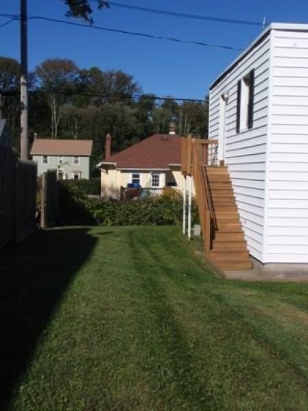 10 1/2 Clover Pl #BACK - Photo 4 of 9