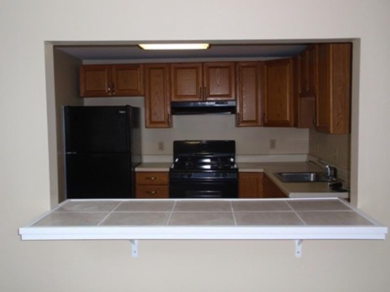 10 1/2 Clover Pl #BACK - Photo 6 of 9