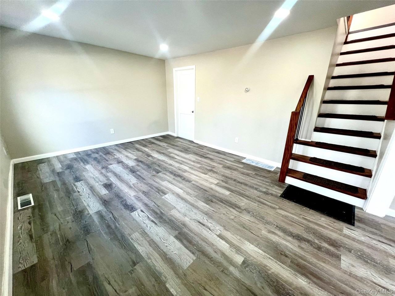 6 North St - Photo 4 of 29