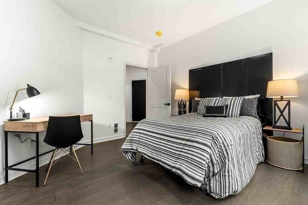 31 Cunningham St Unit 2 #2 - Photo 5 of 9