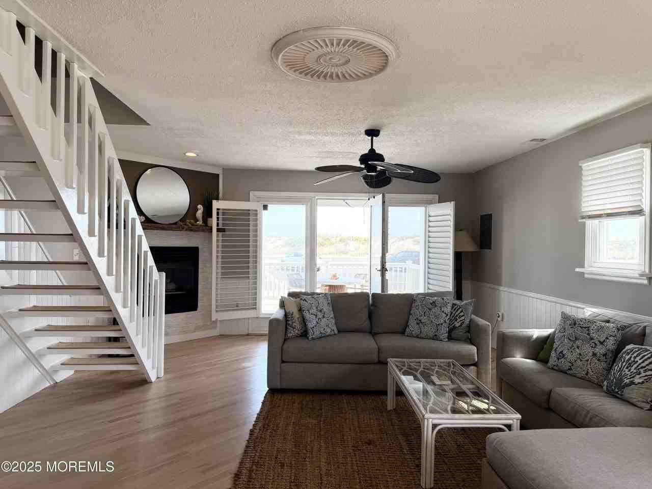 1109 N Ocean Ave Unit A2 #A2 - Photo 7 of 25