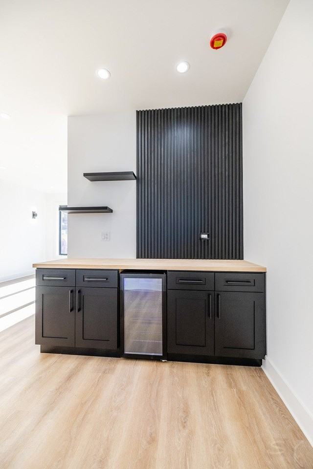 3216 W Polk St #2 - Photo 7 of 13