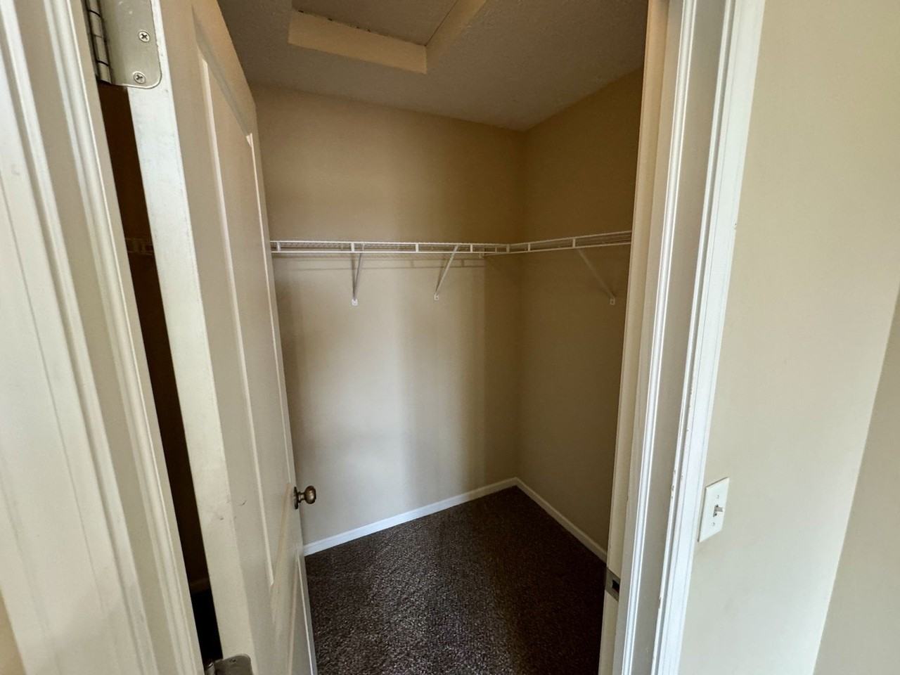 651 Stonegate Dr Unit 651 #651 - Photo 6 of 10