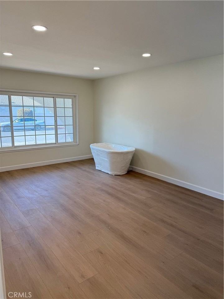 9622 Margaret St - Photo 5 of 5