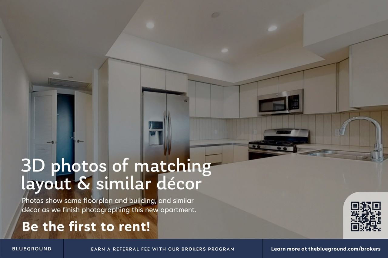 1821 S Bentley Ave - Photo 4 of 17