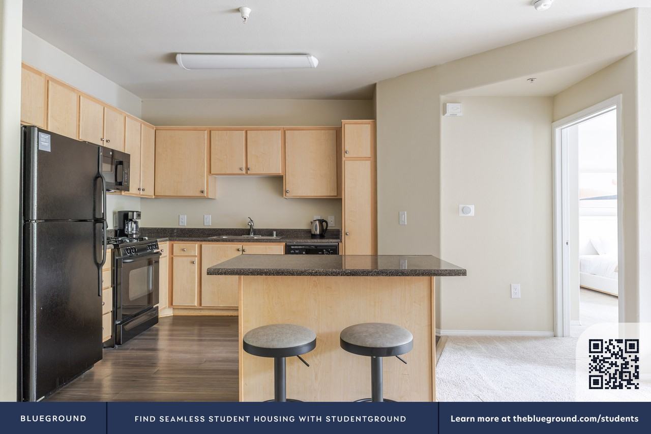 5535 Westlawn Avenue - Photo 6 of 43