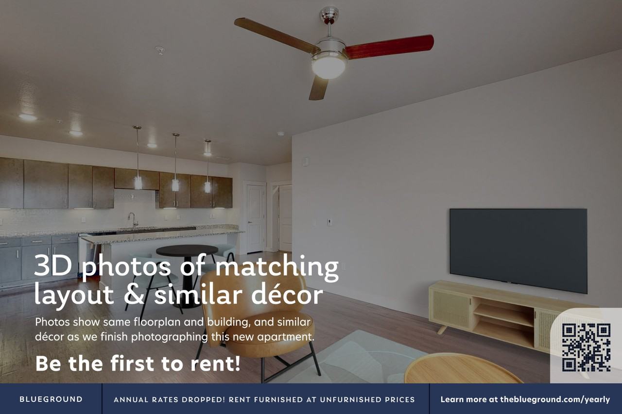 13195 W Progress Cir - Photo 3 of 24