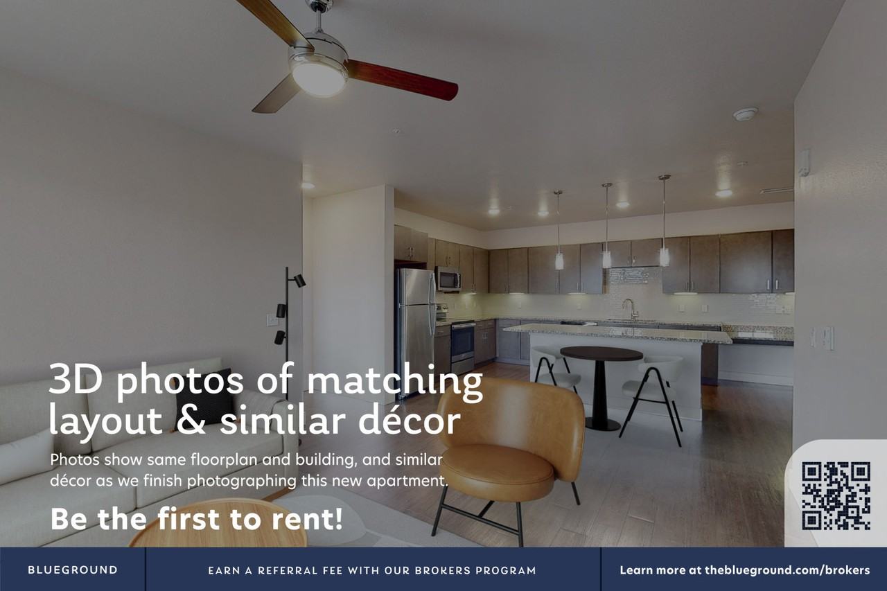 13195 W Progress Cir - Photo 4 of 24