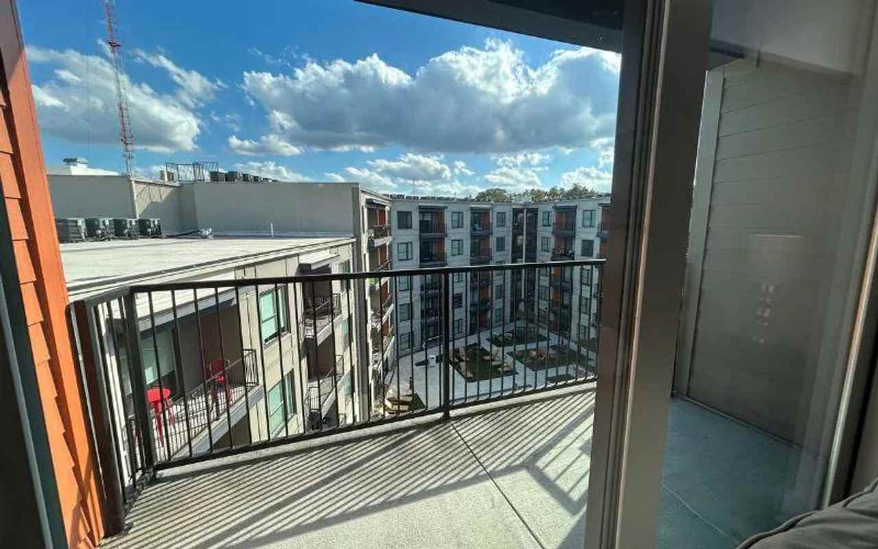 728 Ralph Mcgill Blvd Ne #1344756P - Photo 3 of 6