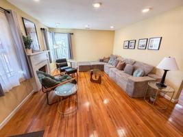 featured image of 2069 Horne St