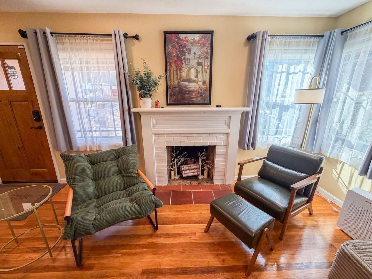 16018 Windsor Dr #1364157P - Photo 5 of 50