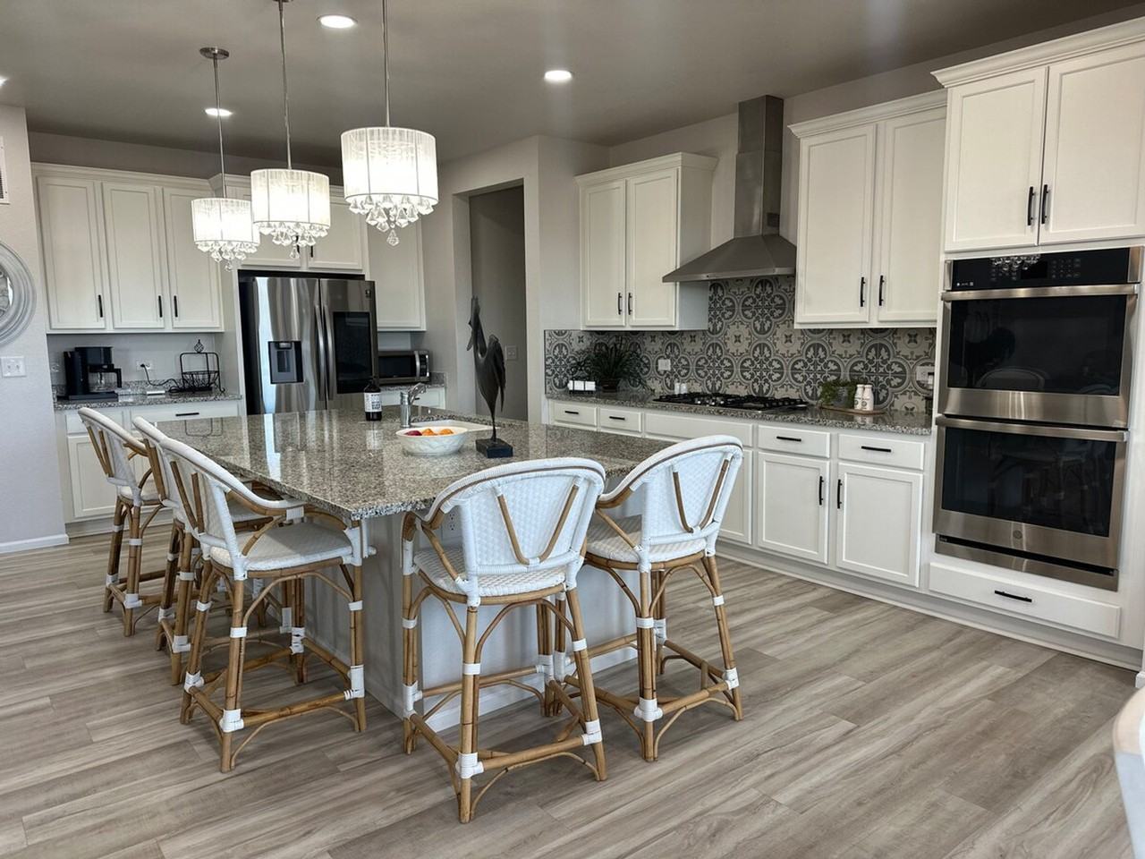 3468 Arlen Way #1380780P - Photo 3 of 27