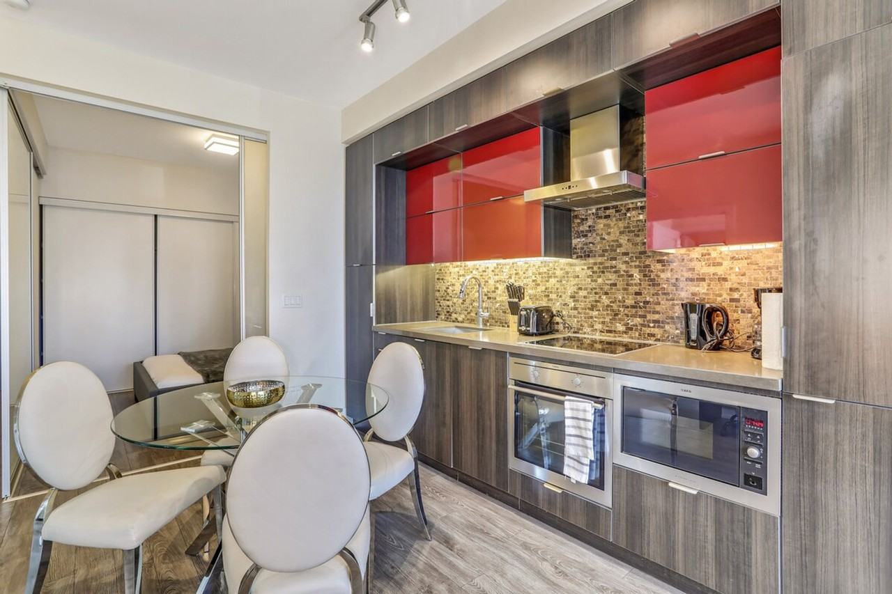 299 Front St W #1371160P - Photo 7 of 33