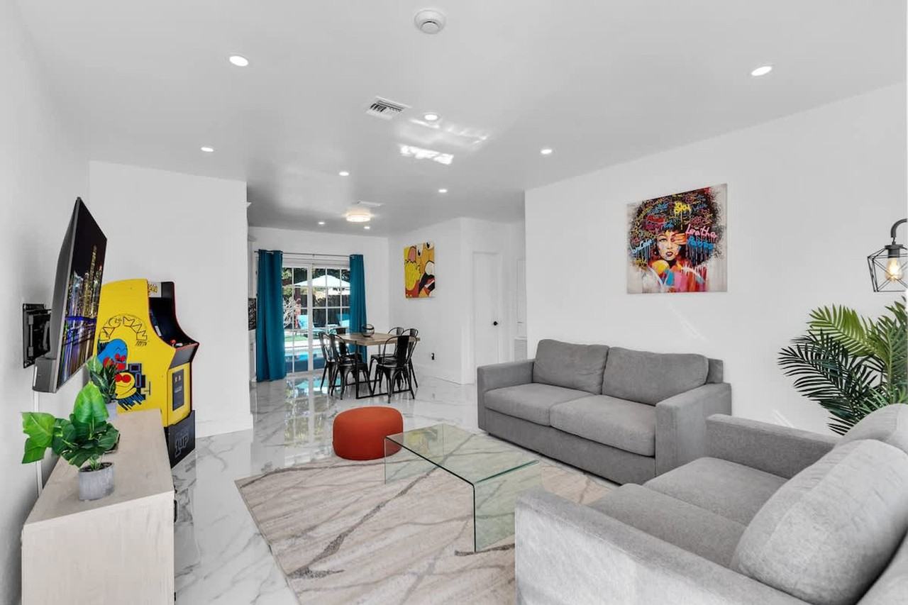 7001 Coolidge St #1372328P - Photo 2 of 41