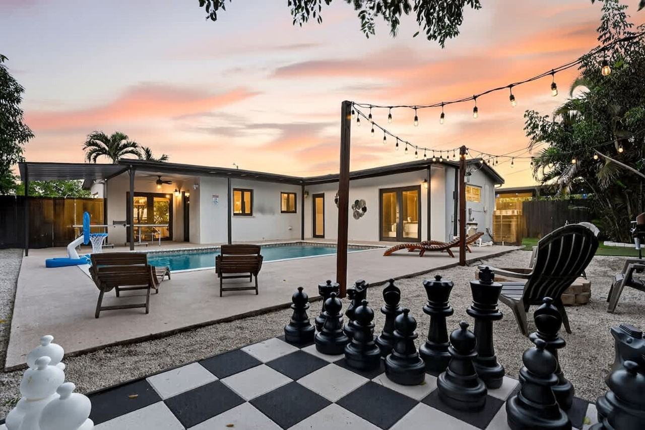 6450 Perry St #1372363P - Photo 6 of 50