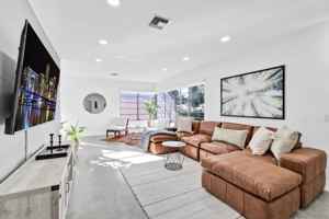 featured image of 6540 Park St