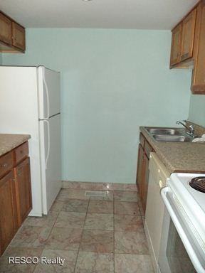 2804 Stonehenge Dr - Photo 2 of 14