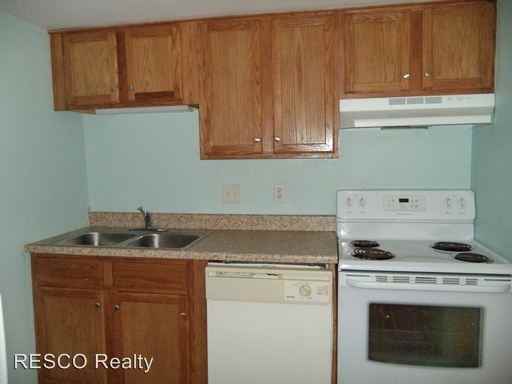 2804 Stonehenge Dr - Photo 3 of 14