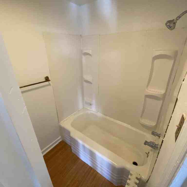 115 Brinton Ave - Photo 4 of 8