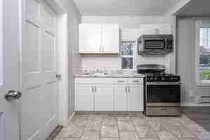 featured image of 338 Saratoga St #2