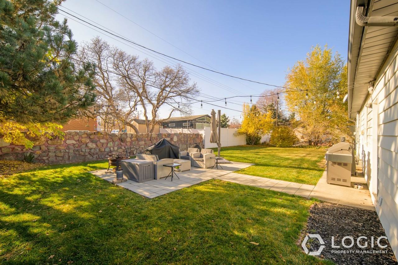 3070 E 7070 S - Photo 6 of 32