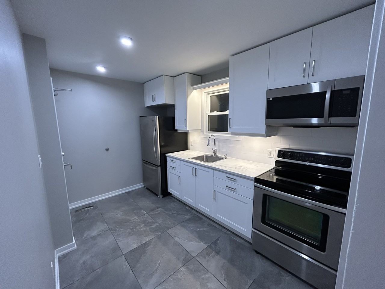 Ritson Rd S & King St E #A - Photo 2 of 9