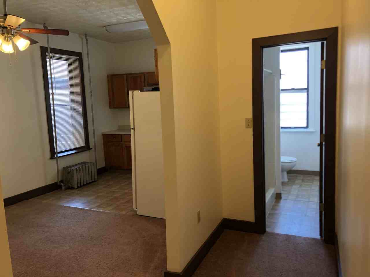 254 Atwood St. - Photo 2 of 8