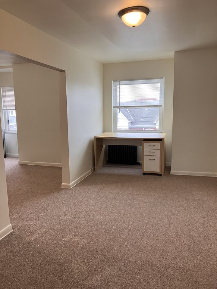 245 Meyran Ave. - Photo 4 of 10