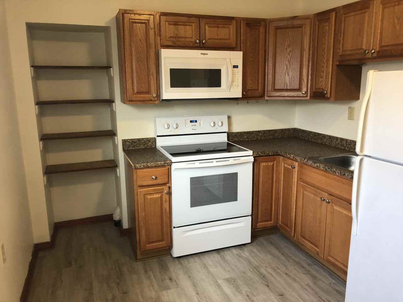 247 York Way - Photo 2 of 6