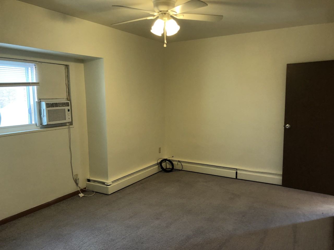 247 York Way - Photo 6 of 6