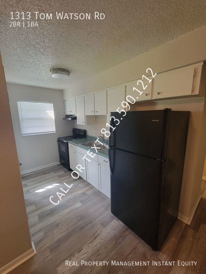 1313 Tom Watson Rd - Photo 4 of 9