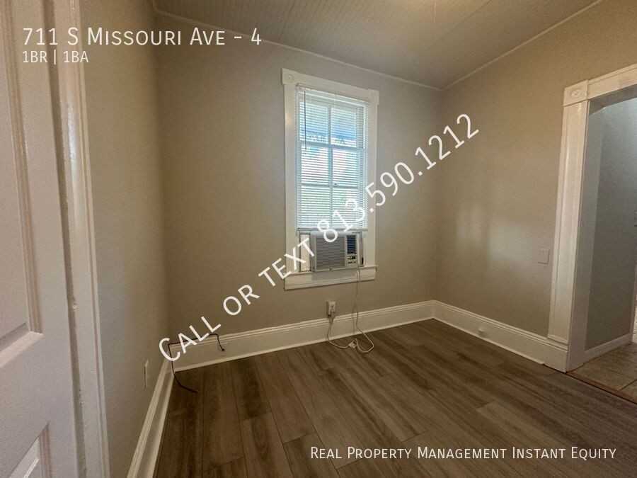 711 S Missouri Ave #4 - Photo 4 of 13