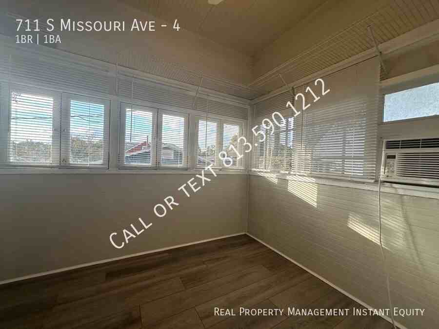 711 S Missouri Ave #4 - Photo 6 of 13