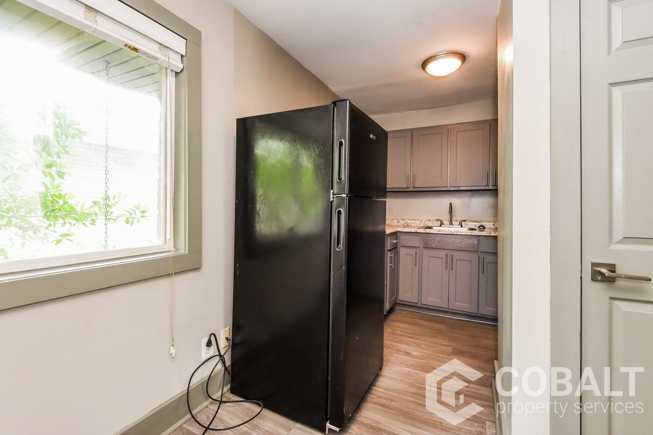 1984 Wellbourne Dr. NEUnit 7 #7 - Photo 2 of 19