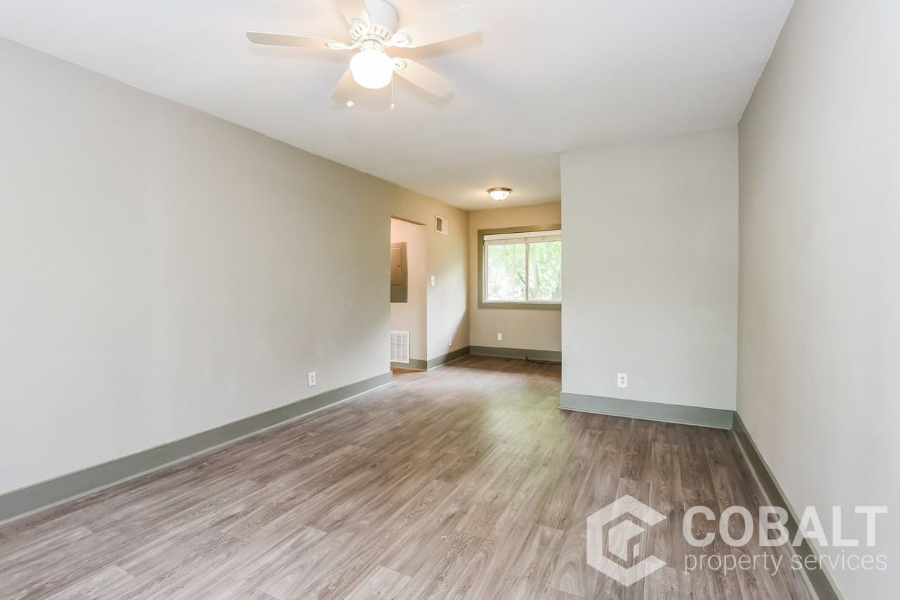 1984 Wellbourne Dr. NEUnit 7 #7 - Photo 5 of 19