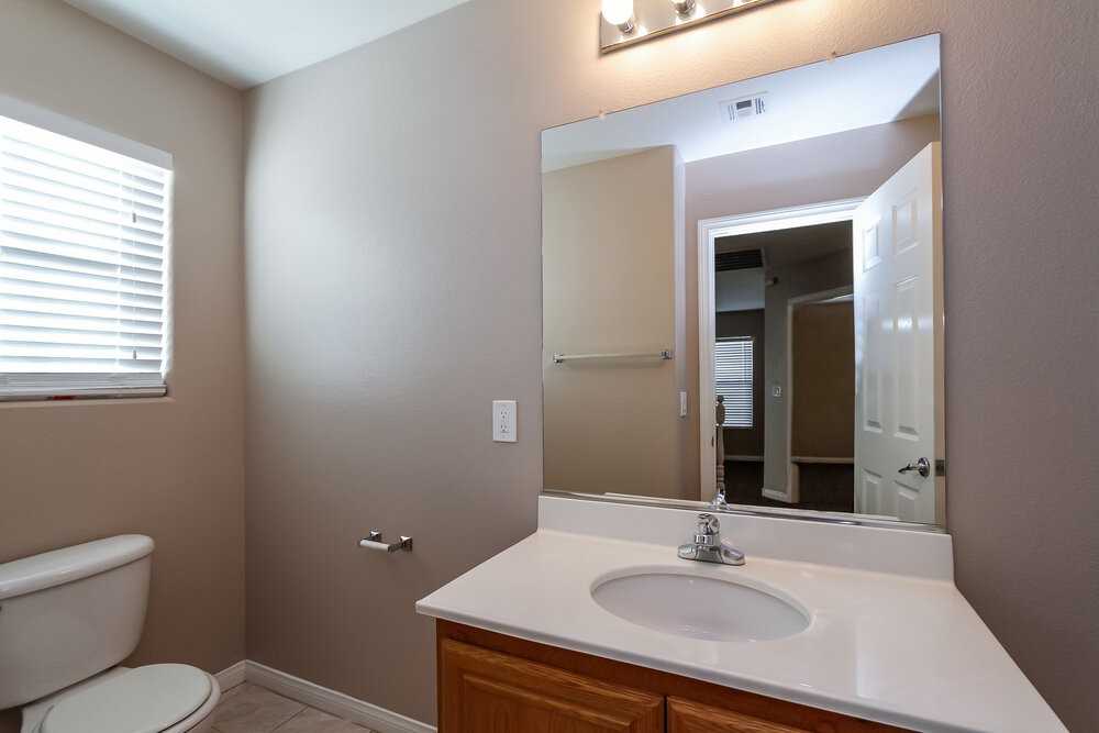 10293 Burning Bush St - Photo 7 of 15