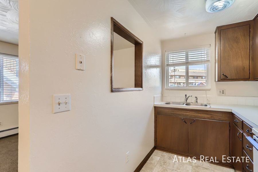 27 Denver Way #07 - Photo 5 of 14