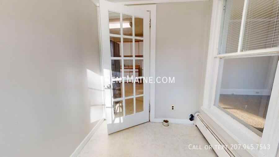 101 Sanford St #A - Photo 4 of 17