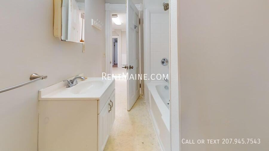 101 Sanford St #A - Photo 6 of 17