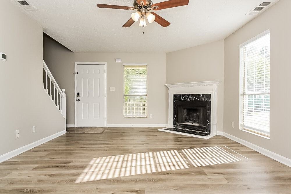 2725 Woodward Rd - Photo 4 of 17