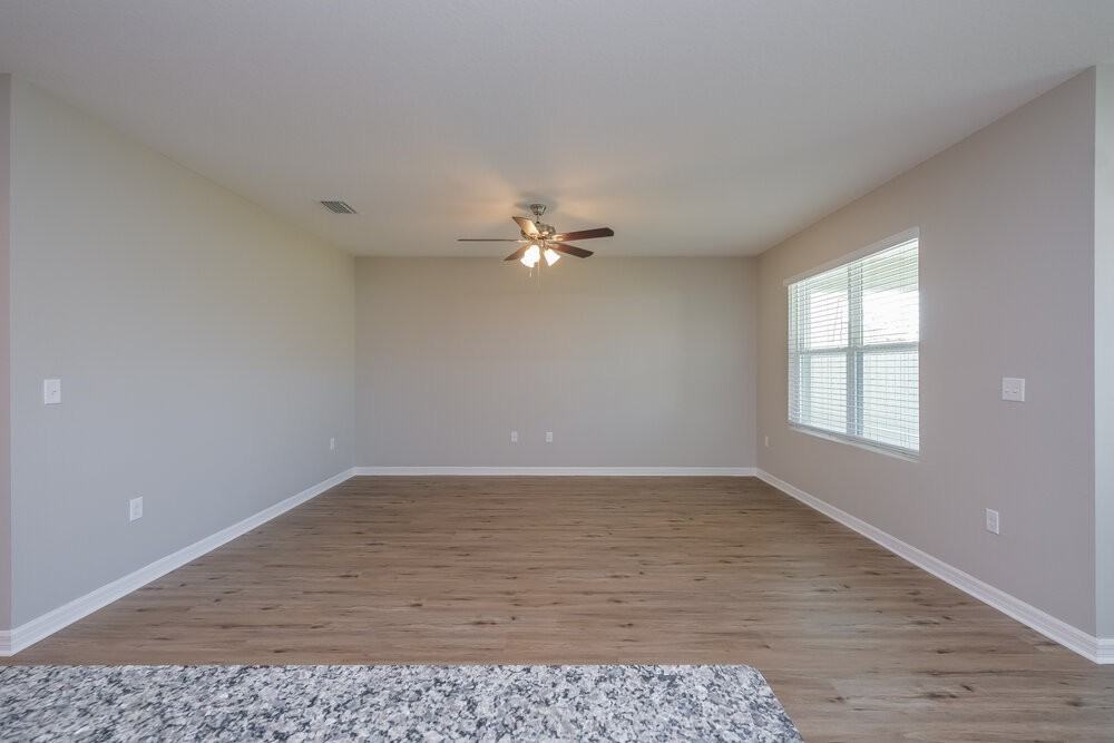 10006 Warm Stone St - Photo 4 of 16