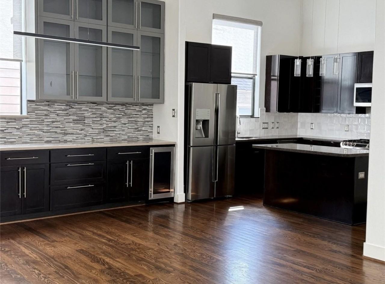 1608 W Webster St #1608B - Photo 6 of 14