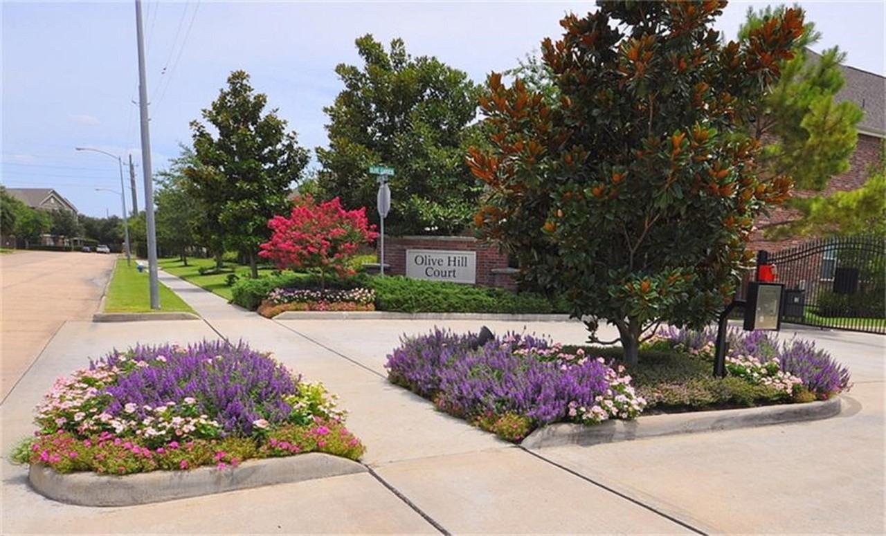 1510 Olive Park #1510 - Photo 2 of 41