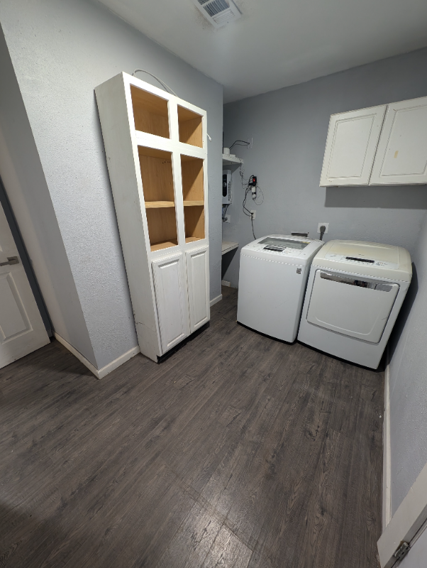 406 Goliad St - Photo 6 of 17