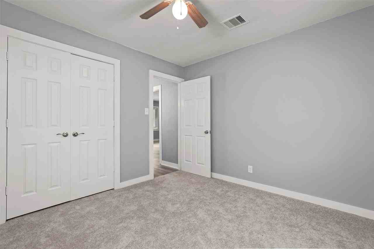 3314 1st Ave S #3314 - Photo 4 of 23