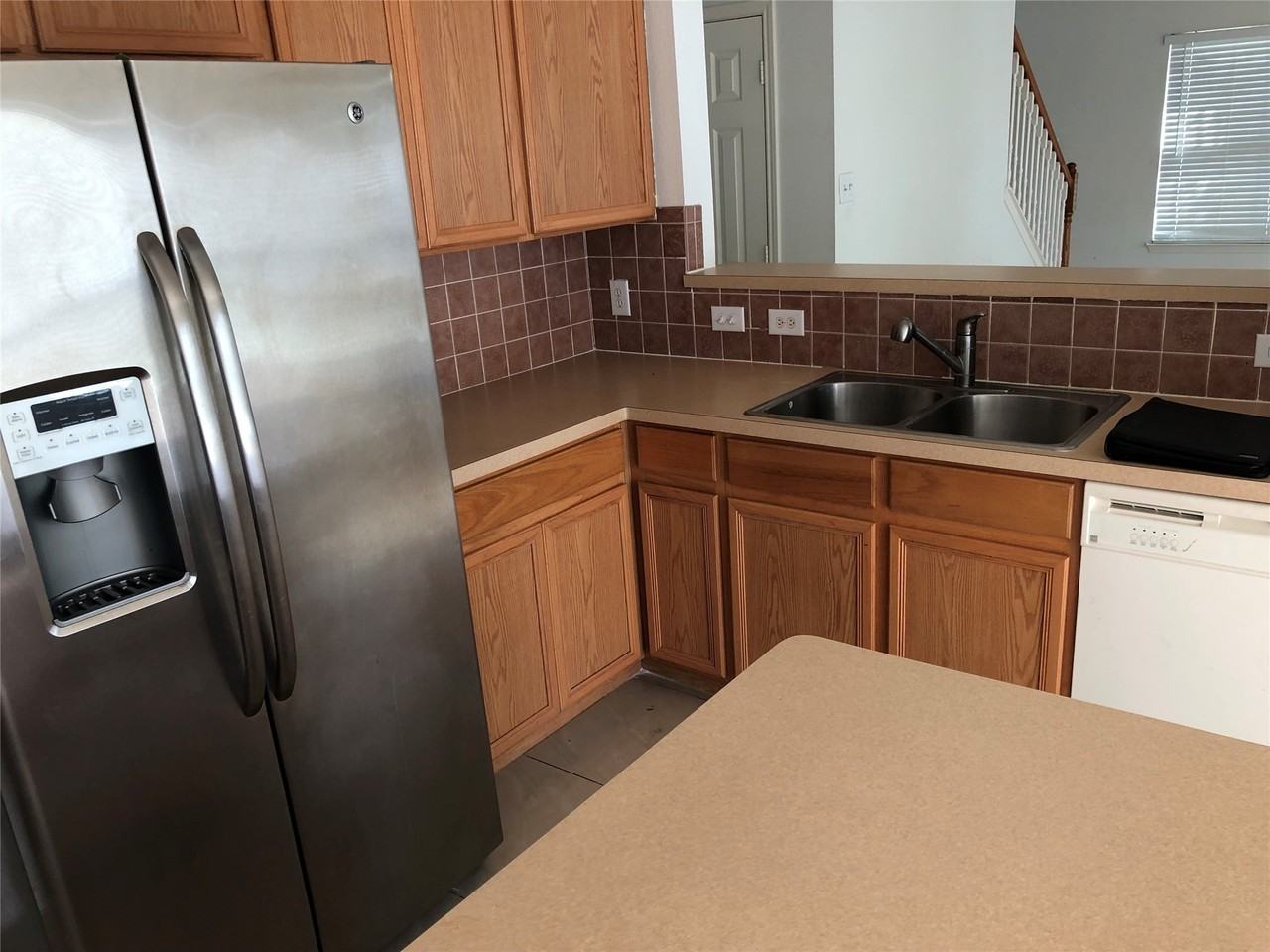 8531 Ashford Green Ln #8531 - Photo 7 of 38