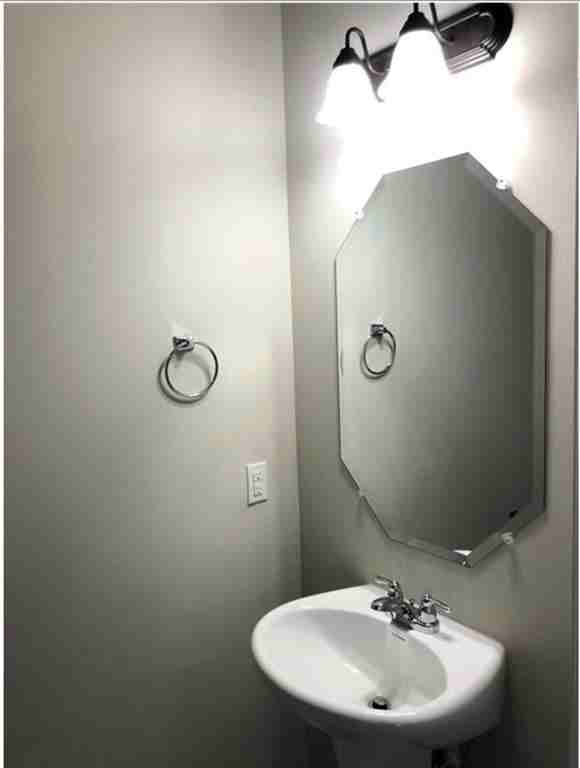 1207 Garland Rd #1207 - Photo 2 of 10