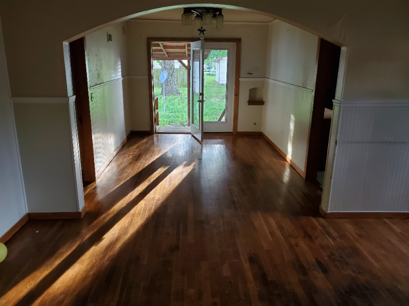 714 N 4th St - Photo 2 of 19