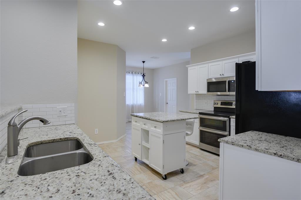 1626 Lakeside Dr #1626 - Photo 2 of 13