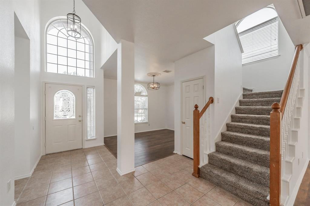 635 Forest Hill Dr #635 - Photo 2 of 28